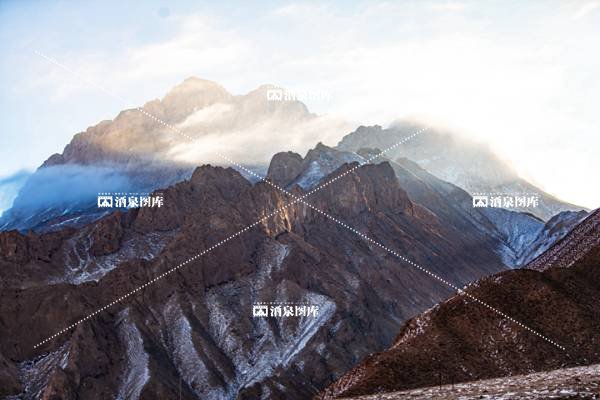 肃北鱼儿红雪景