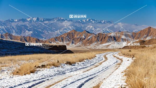 肃北鱼儿红雪景