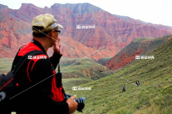 祁连山末支——青稞地