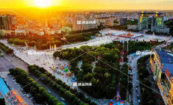 瑰丽多姿的酒泉之夜