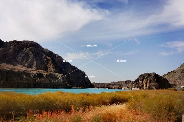 讨赖河大峡谷秋意浓