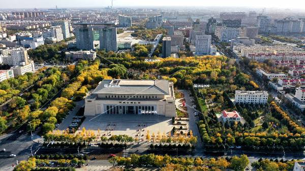 秋日的酒泉市博物馆