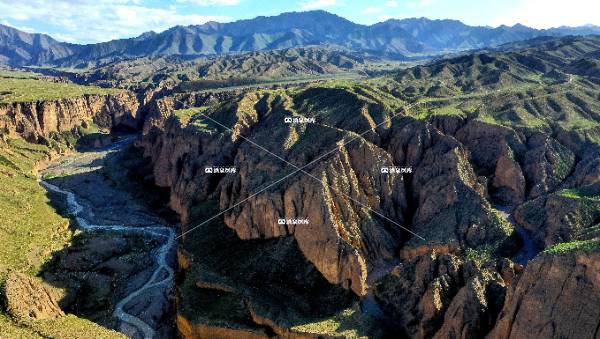 玉门石油河大峡谷（四）