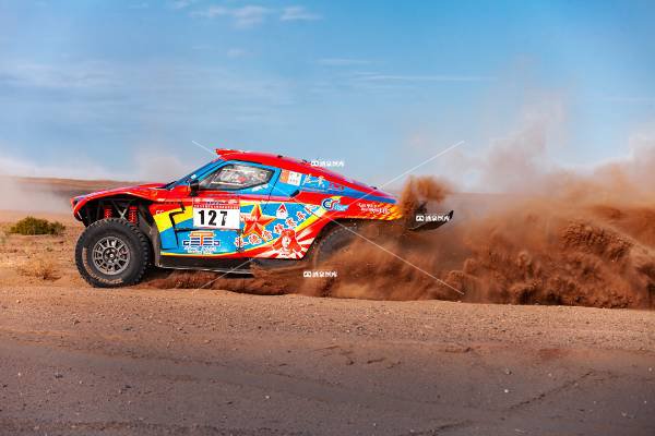 汽车越野拉力赛