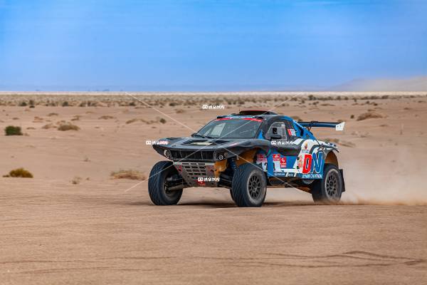 汽车越野拉力赛