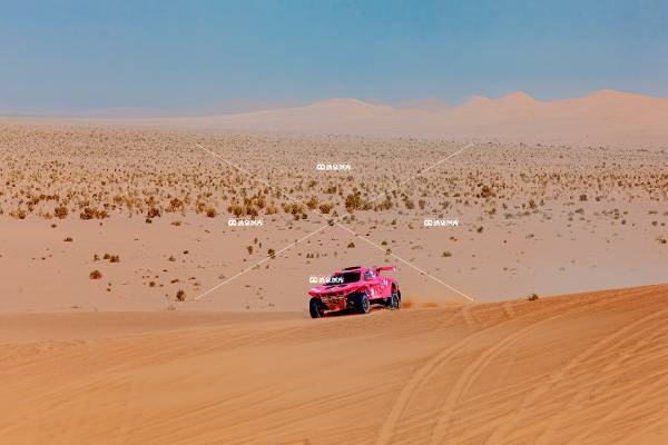 汽车越野拉力赛