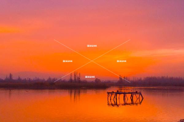 日落西山格外红